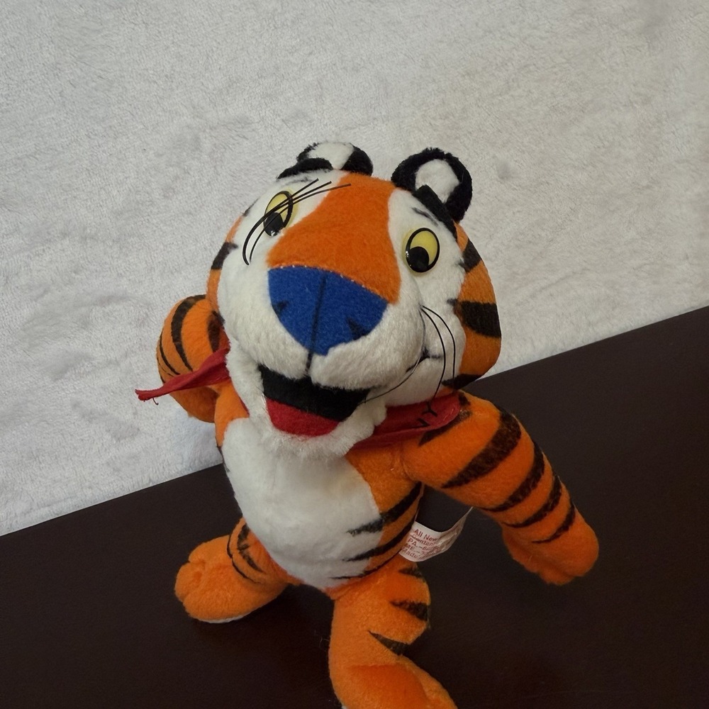 Kellogg Frosted Flakes Cereal Tony The Tiger Bean Bag Plush Stuffed Toy 1997